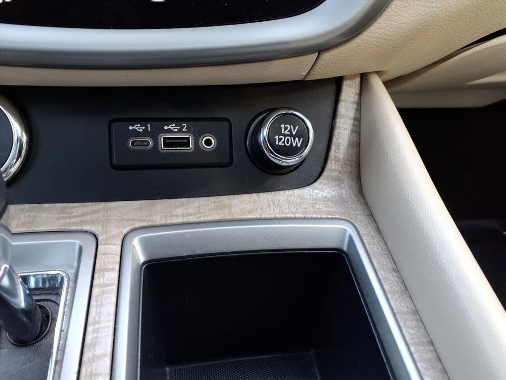 Used 2023 Nissan Murano SL w/ SL Moonroof Package image 25