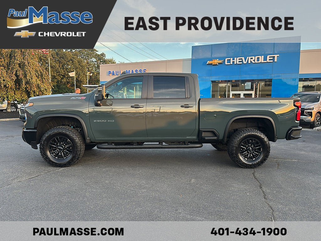 Used 2026 Chevrolet Silverado 2500 ZR2 w/ Snow Plow Prep/Camper Package AWD/4WD image 4