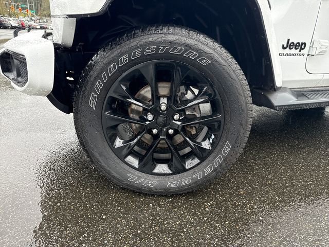 Used 2022 Jeep Gladiator Overland image 35