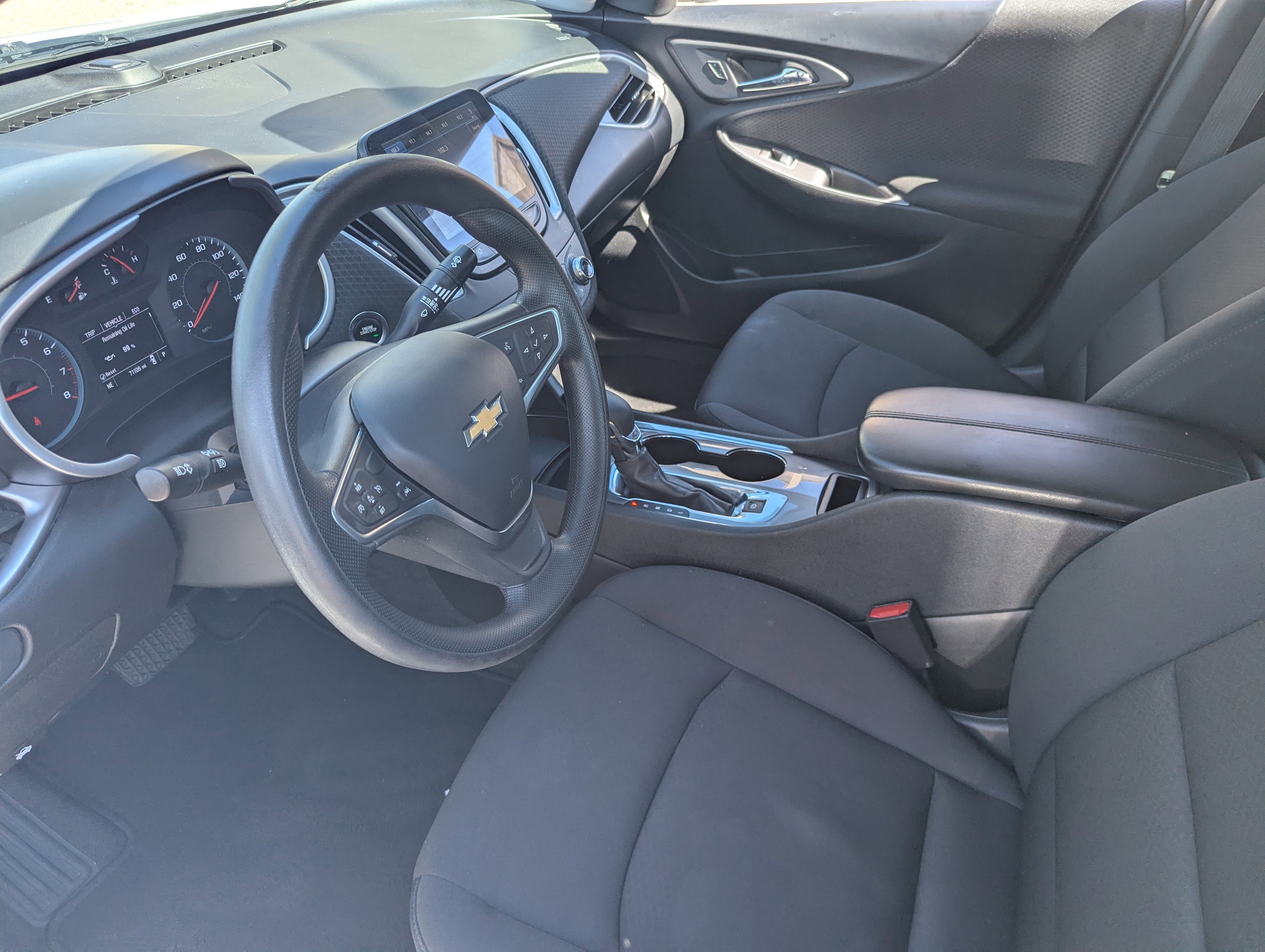 Used 2023 Chevrolet Malibu LT image 19