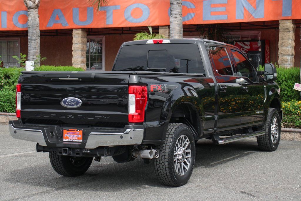 Used 2019 Ford F250 Lariat w/ Lariat Ultimate Package AWD/4WD image 11