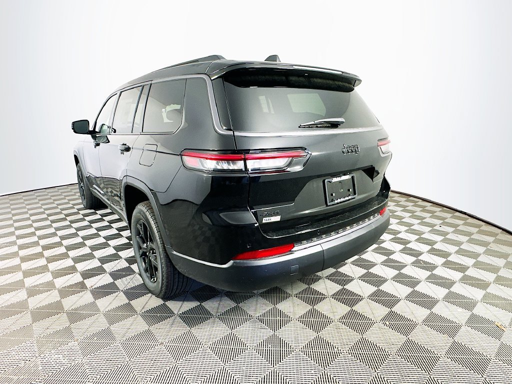 New 2026 Jeep Grand Cherokee L 4WD image 7
