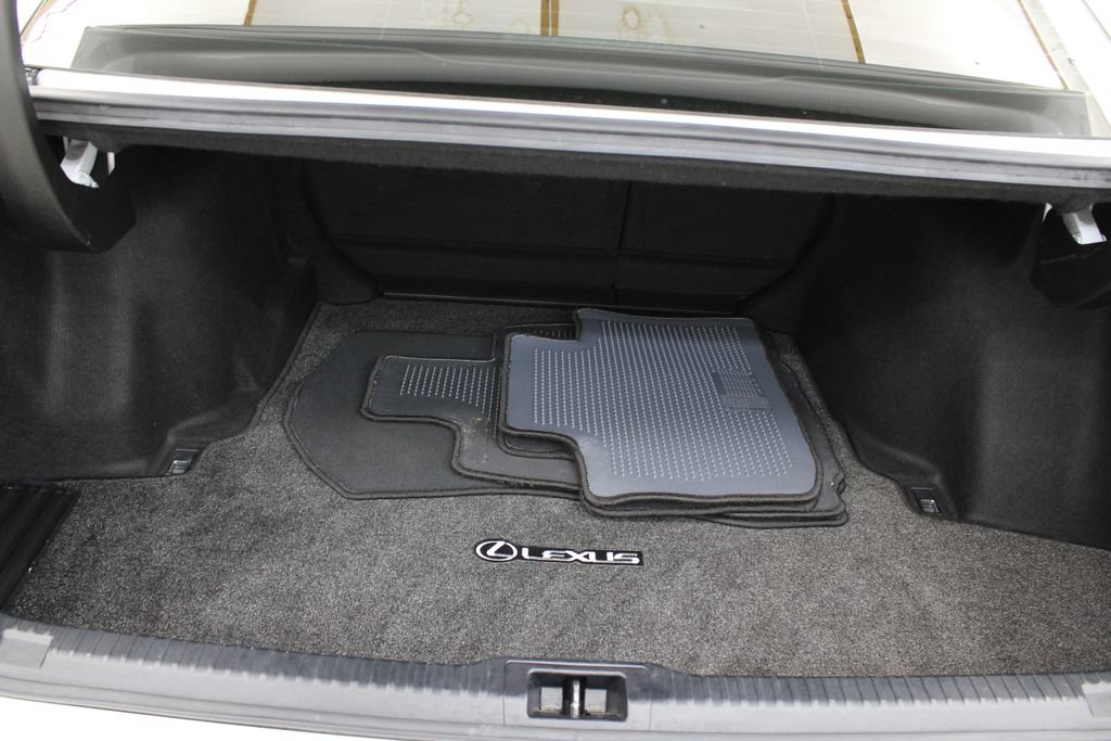 Used 2022 Lexus IS 350 F Sport RWD image 31