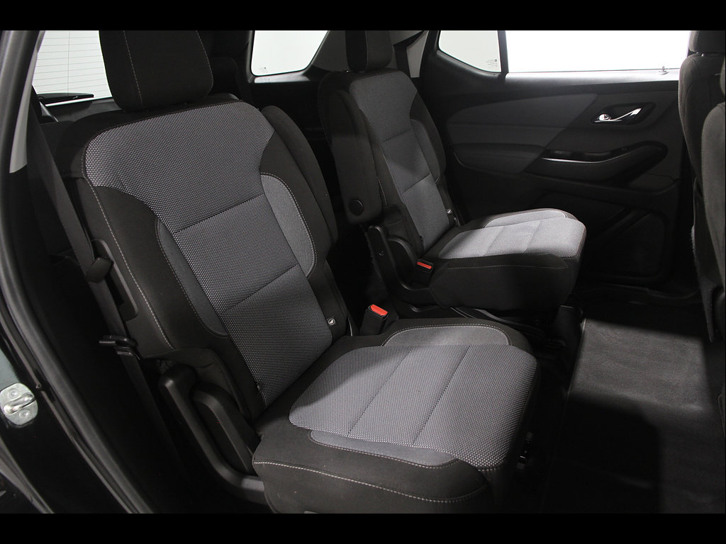 Used 2018 Chevrolet Traverse LT AWD/4WD image 18