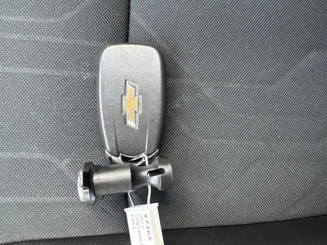 Used 2022 Chevrolet Trax LT w/ LT Convenience Package AWD/4WD image 50