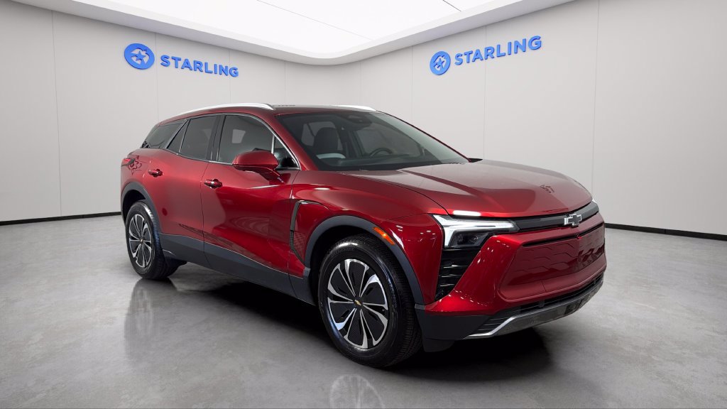 Used 2024 Chevrolet Blazer EV LT AWD/4WD image 14