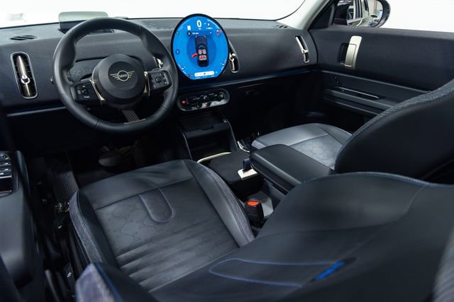 Used 2025 MINI Cooper Countryman S image 18