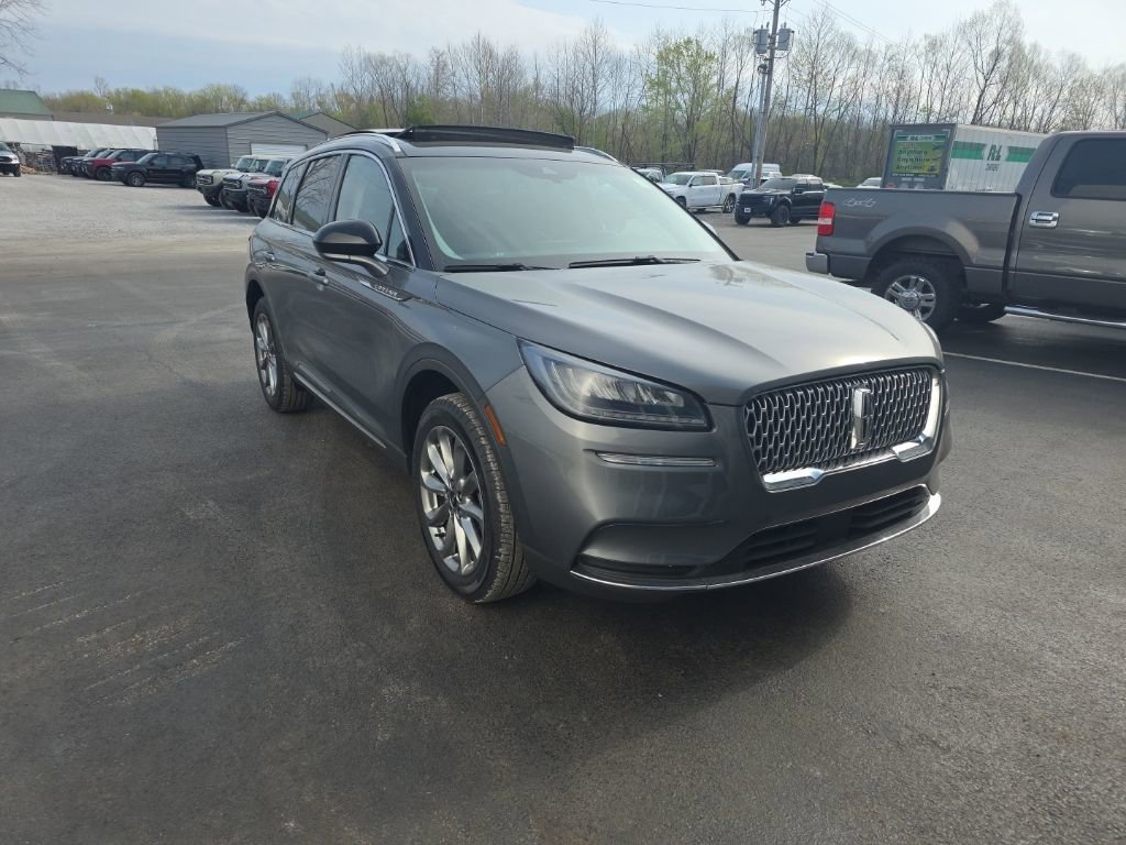 Used 2022 Lincoln Corsair AWD w/ Premium Package image 5