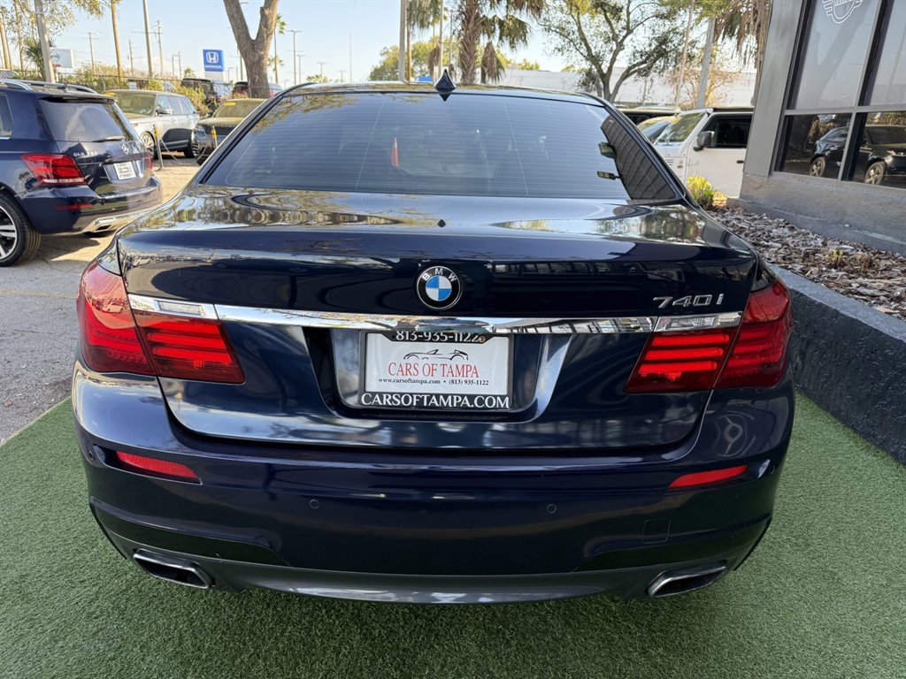 Used 2015 BMW 740i RWD image 5