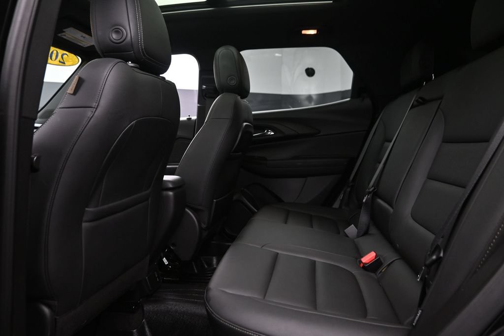 Used 2021 Chevrolet TrailBlazer ACTIV w/ Sun and Liftgate Package AWD/4WD image 14