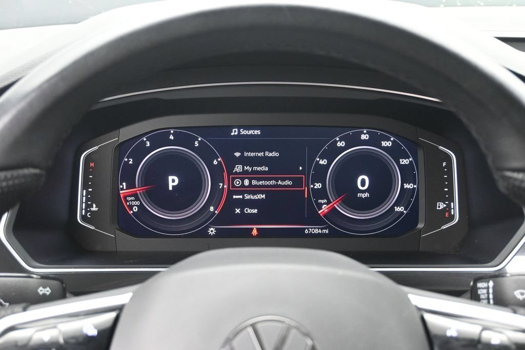 Used 2022 Volkswagen Tiguan SEL R-Line AWD/4WD image 12