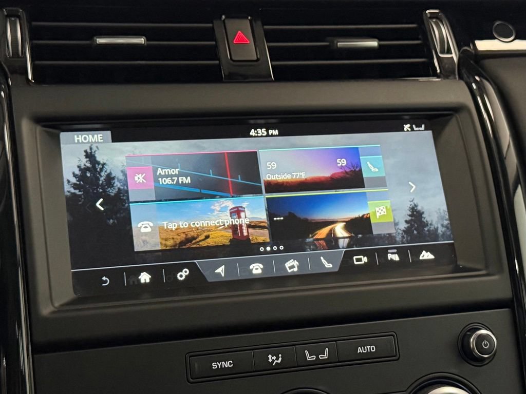 Used 2018 Land Rover Discovery SE AWD/4WD image 16