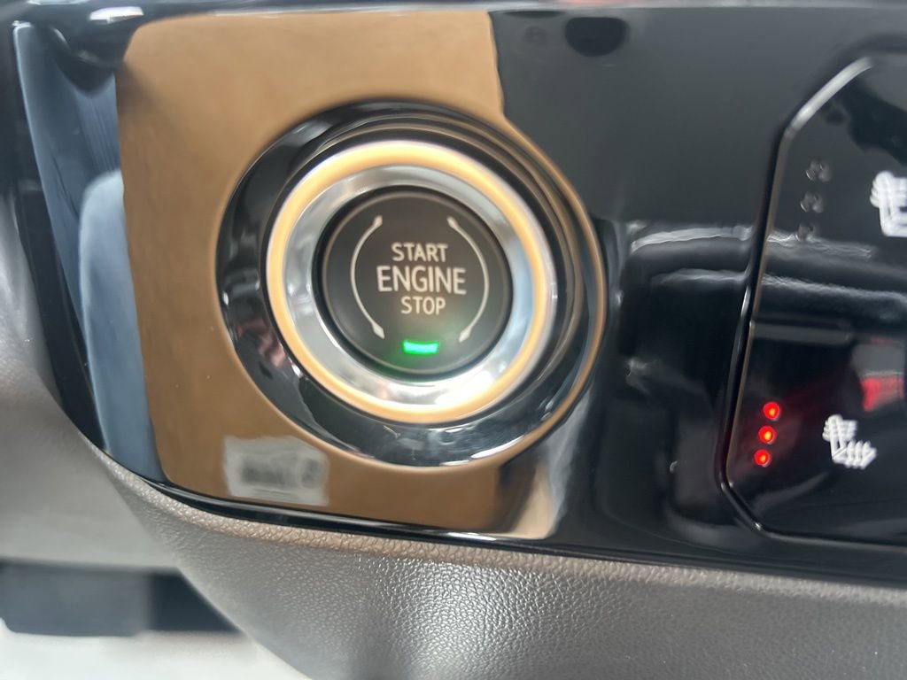 Used 2022 Chevrolet Silverado 1500 LT Trail Boss w/ Protection Package image 25