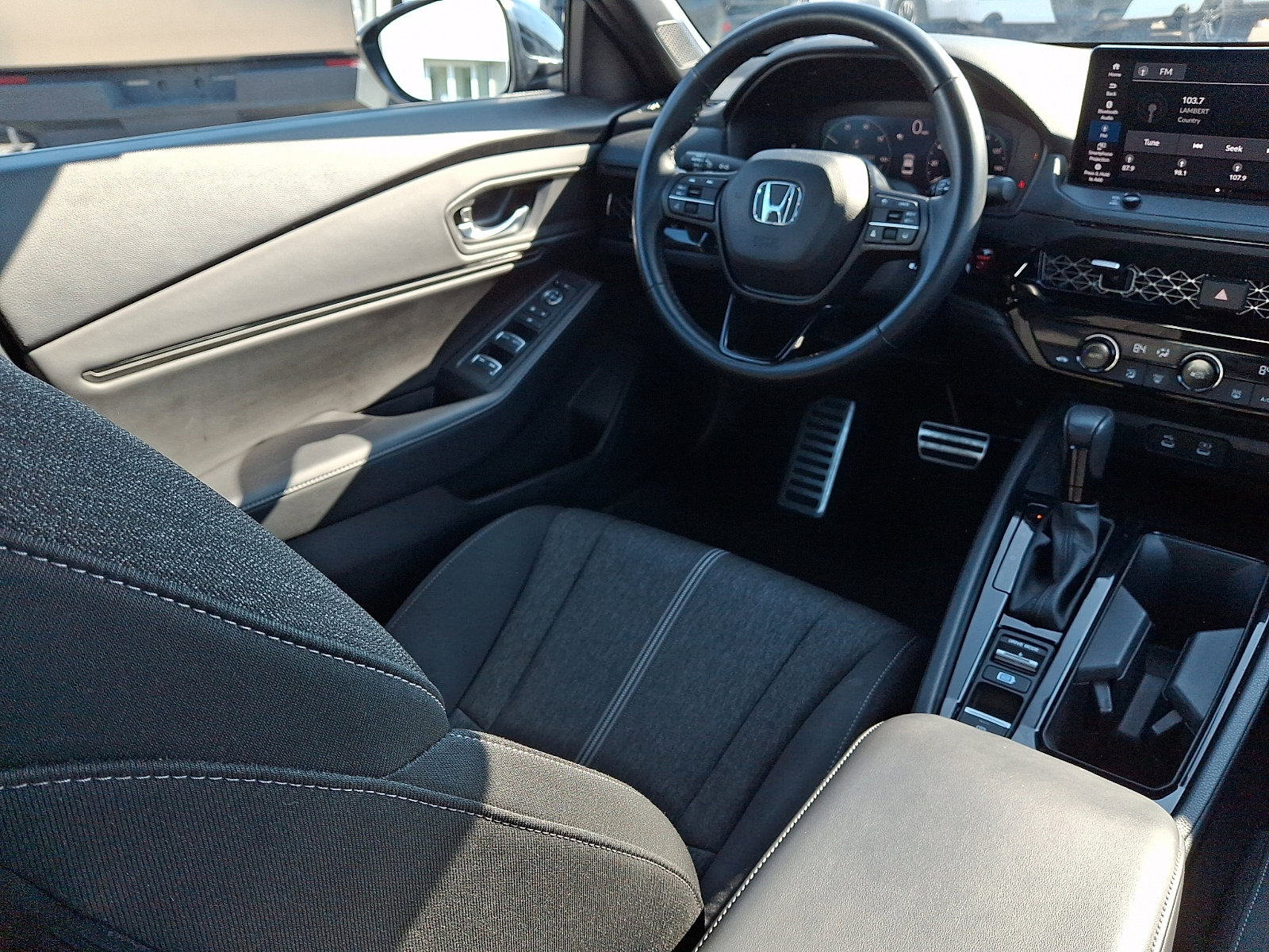 Used 2024 Honda Accord Sport image 14