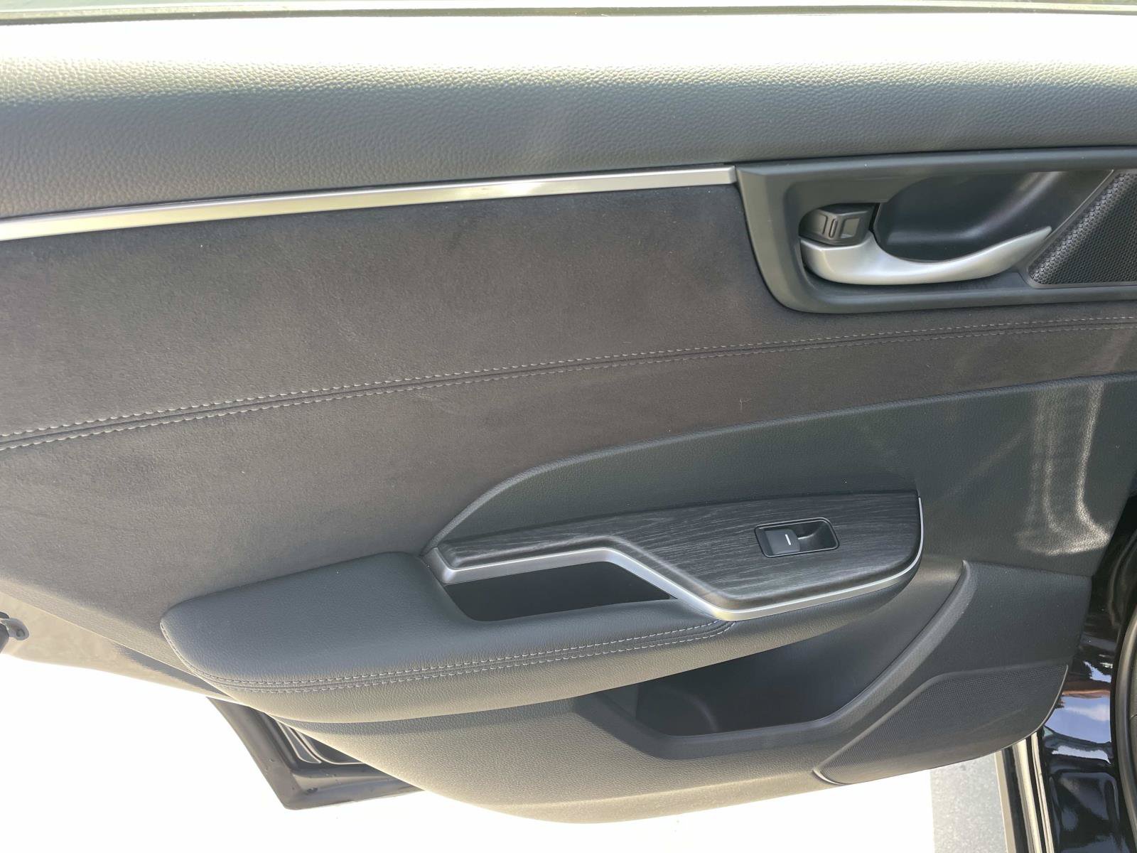 Used 2021 Honda Clarity Touring image 17