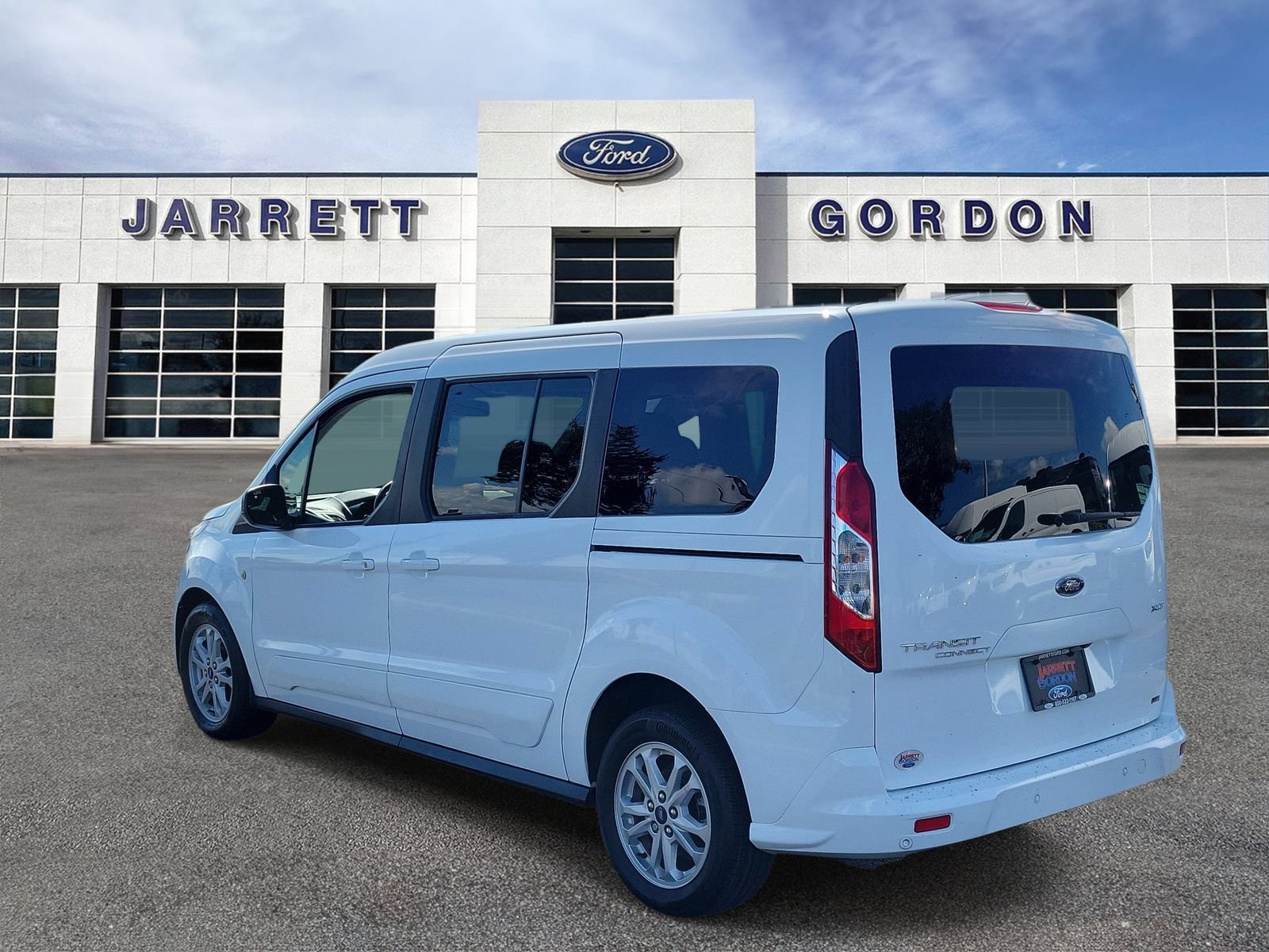 Certified 2021 Ford Transit Connect XLT FWD image 6
