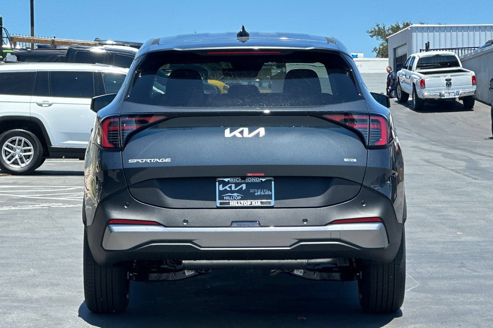New 2026 Kia Sportage LX FWD image 5