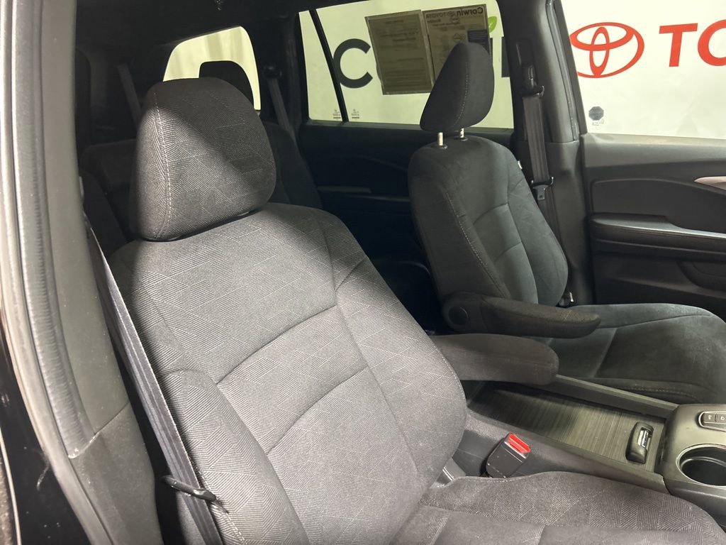 Used 2022 Honda Pilot Sport image 12