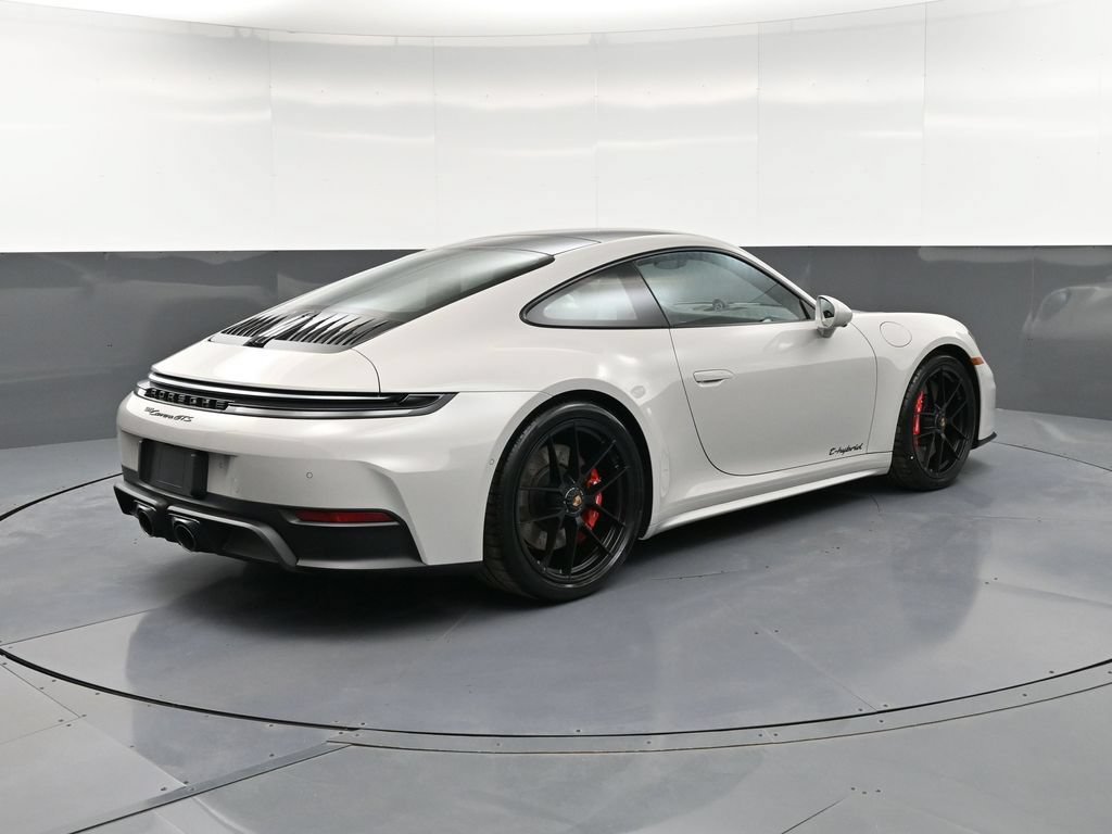 New 2026 Porsche 911 Carrera GTS RWD image 8