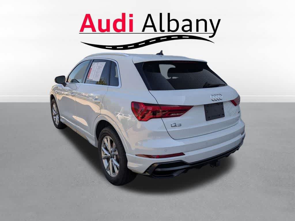 Used 2022 Audi Q3 2.0T Premium Plus AWD/4WD image 4