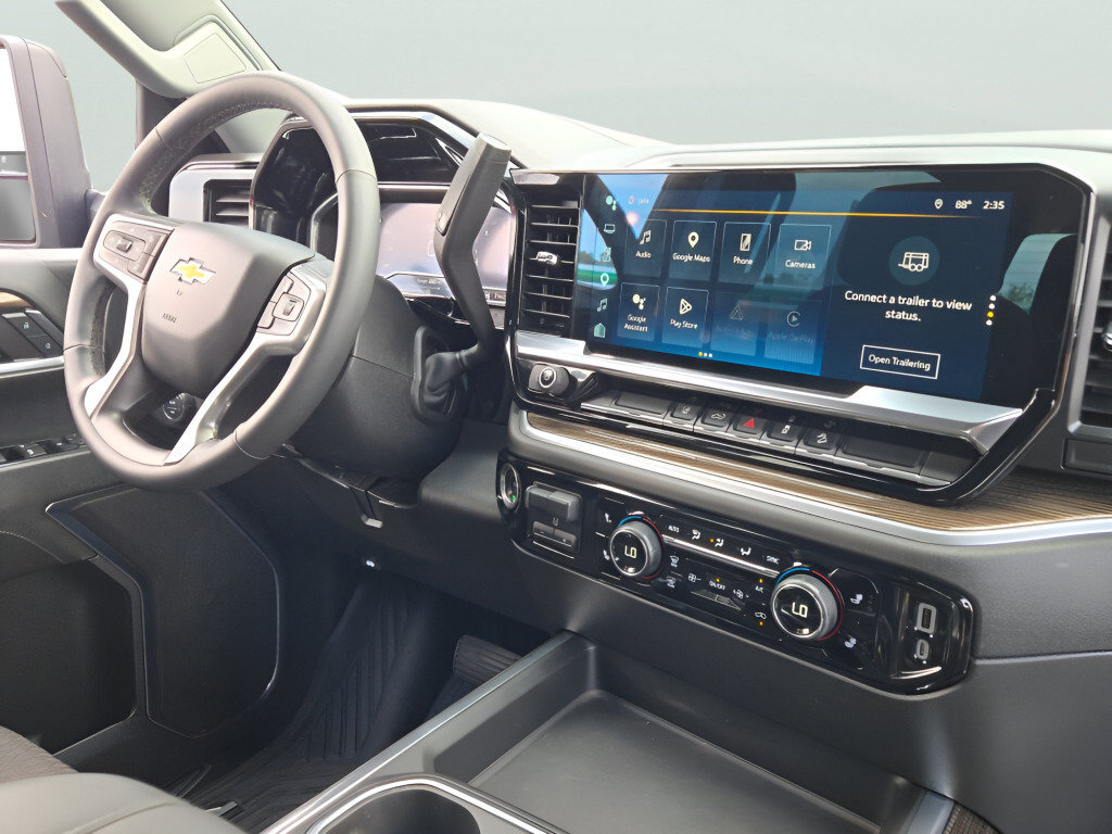 Certified 2024 Chevrolet Silverado 3500 LT w/ Convenience Package AWD/4WD image 8