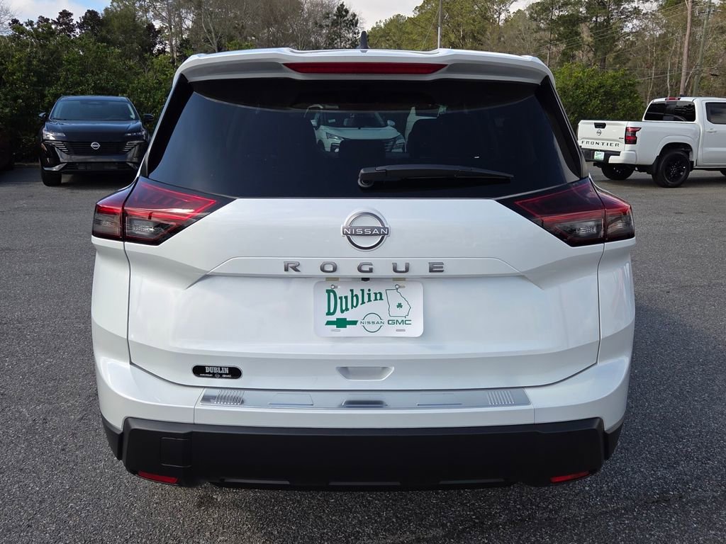 New 2026 Nissan Rogue SV image 9