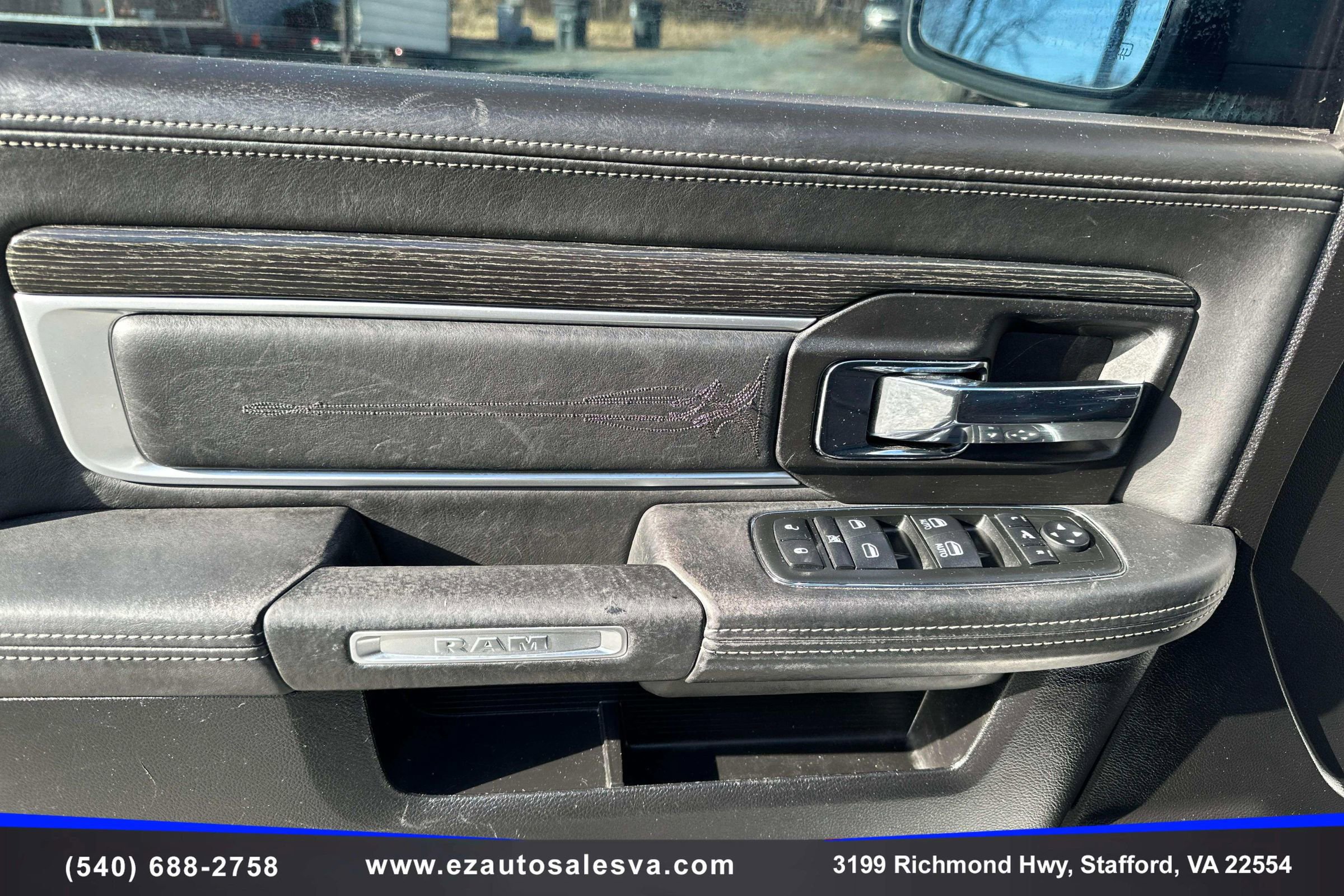 Used 2015 RAM 1500 Limited image 18