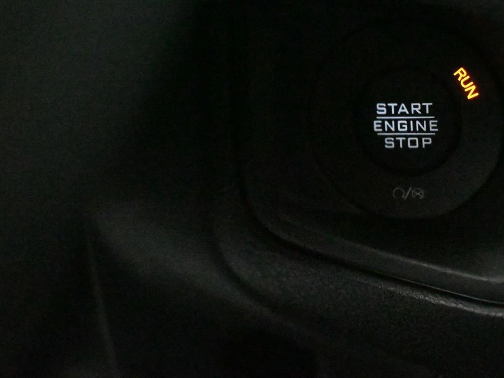 New 2026 Jeep Gladiator Sport image 25