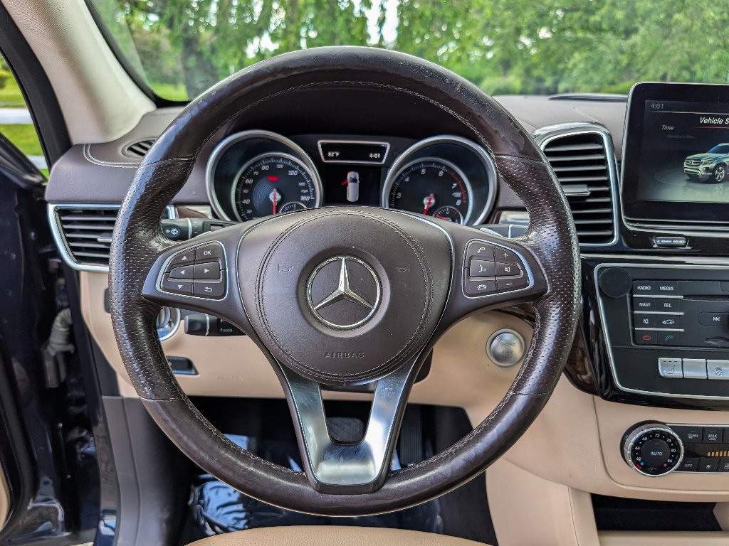 Used 2018 Mercedes-Benz GLS 450 4MATIC w/ Premium Package image 22