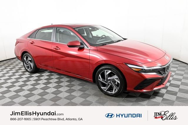 Certified 2025 Hyundai Elantra SEL