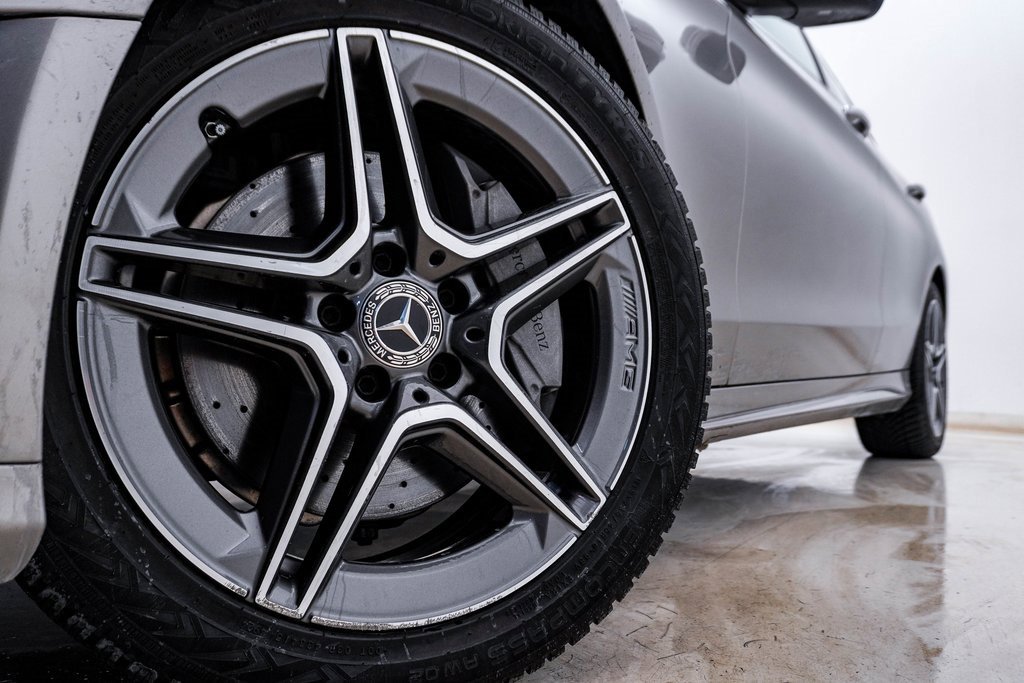 Used 2020 Mercedes-Benz C 300 4MATIC Sedan image 5