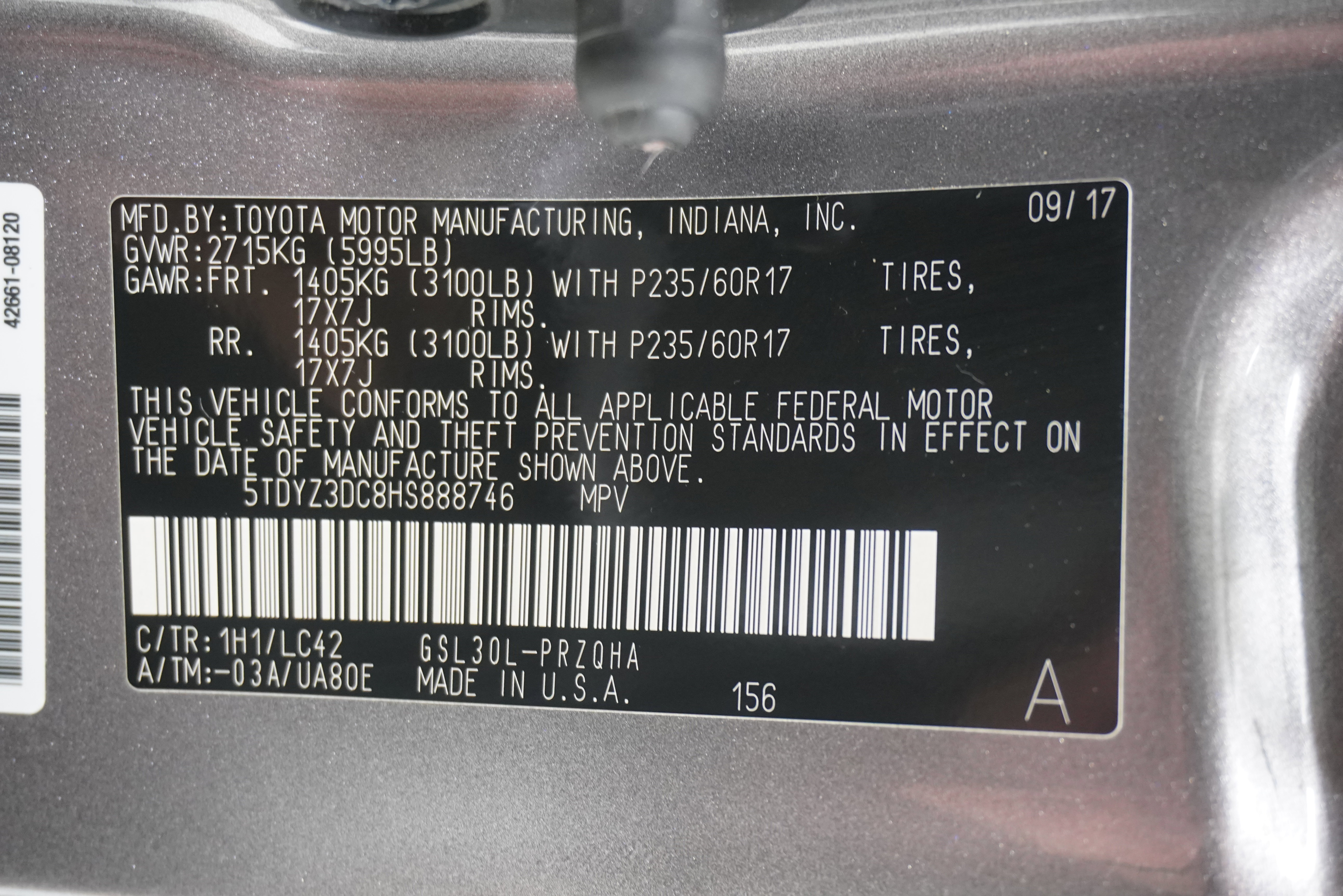 Used 2017 Toyota Sienna XLE w/ XLE Navigation Package FWD image 35