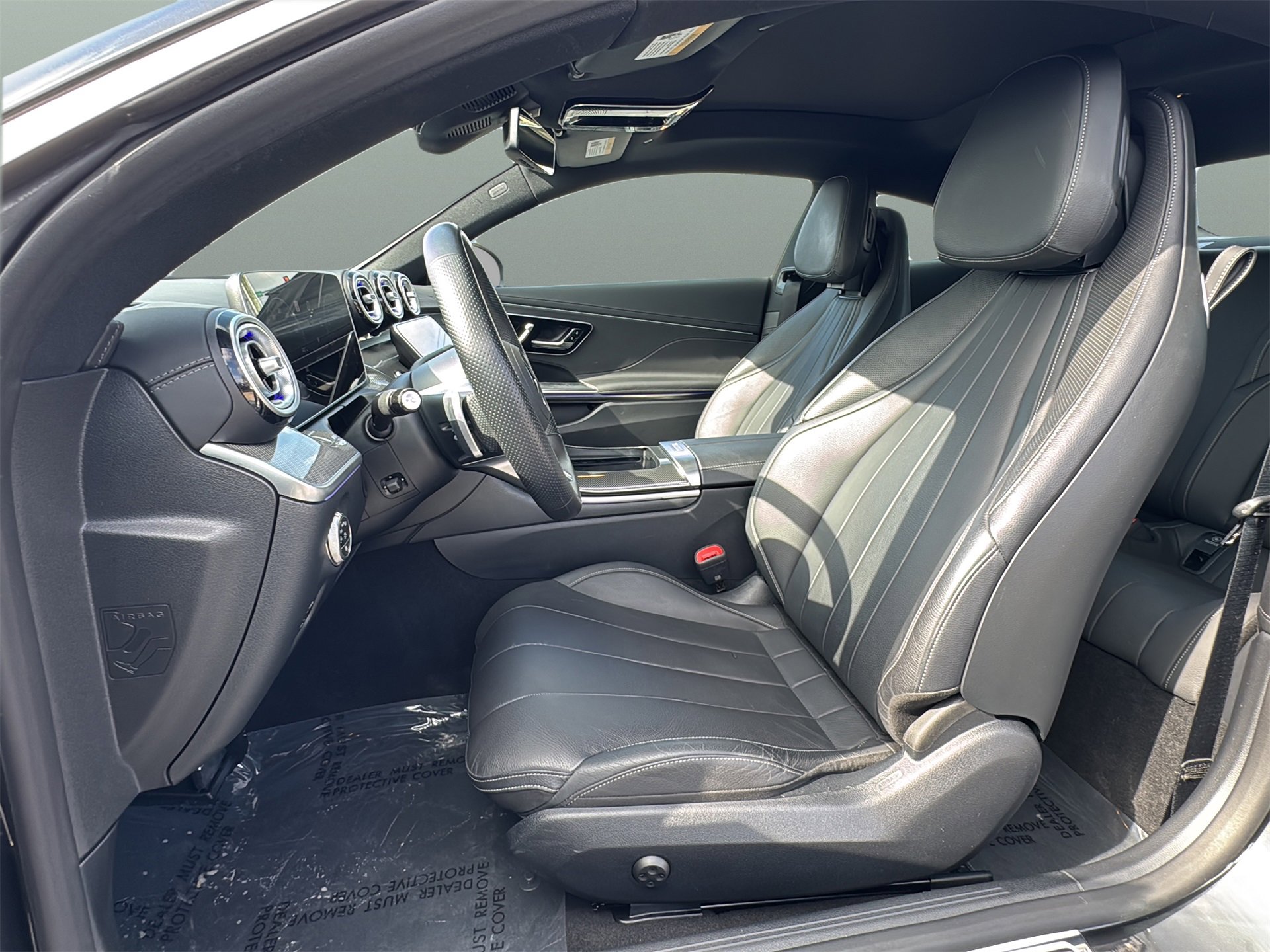 Certified 2025 Mercedes-Benz CLE 300 4MATIC Coupe image 11