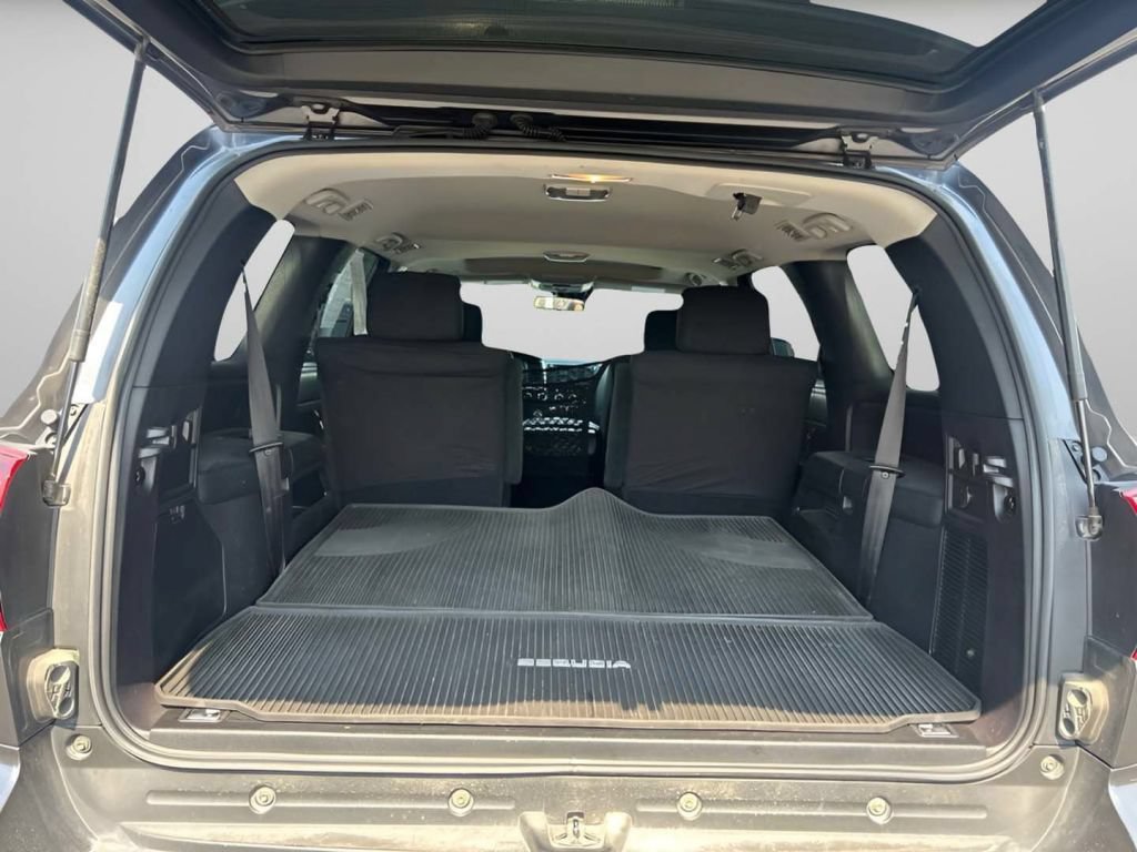 Used 2022 Toyota Sequoia TRD Sport AWD/4WD image 14