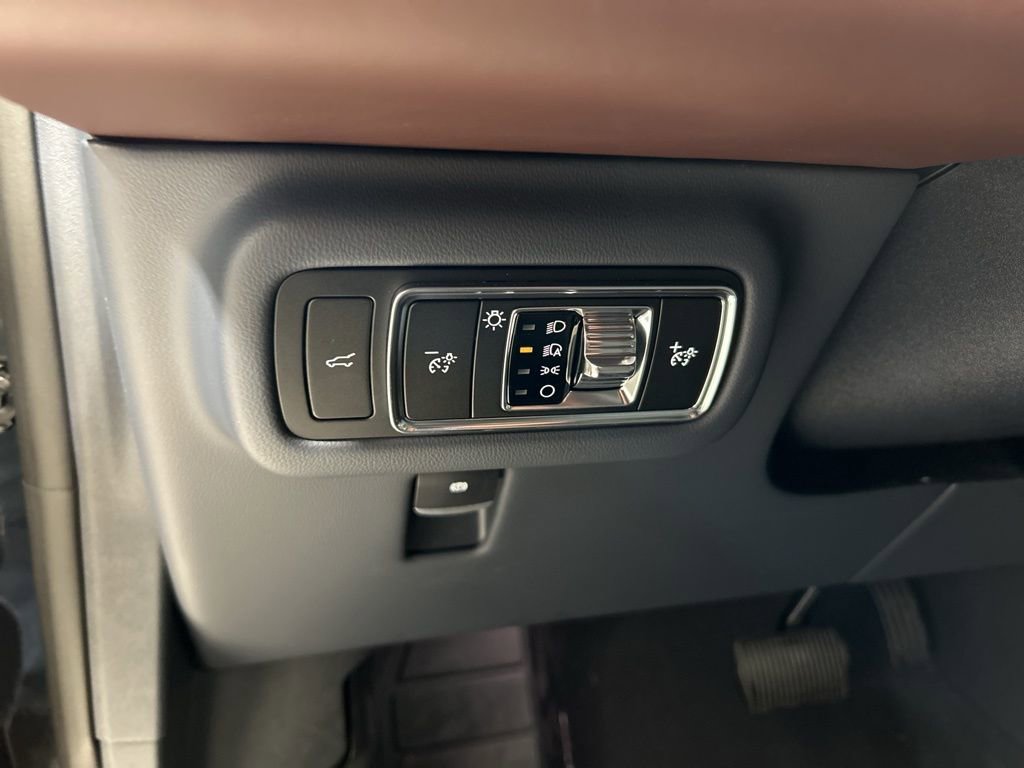 New 2026 Lincoln Nautilus Black Label image 11