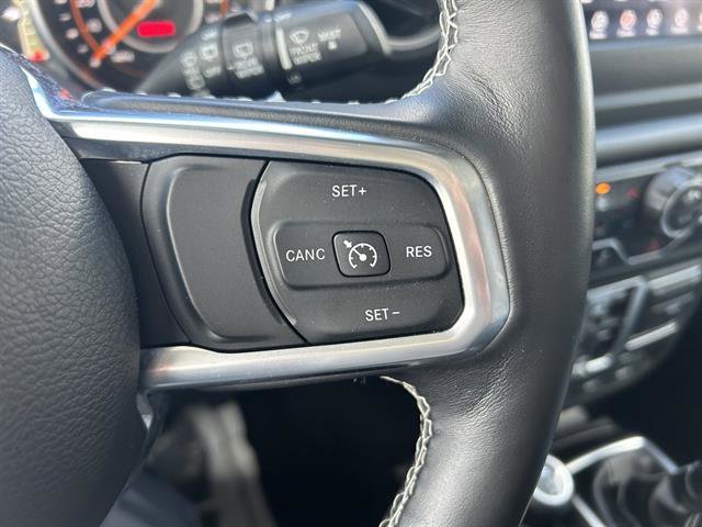 Used 2018 Jeep Wrangler Unlimited Sahara w/ LED Lighting Group image 27