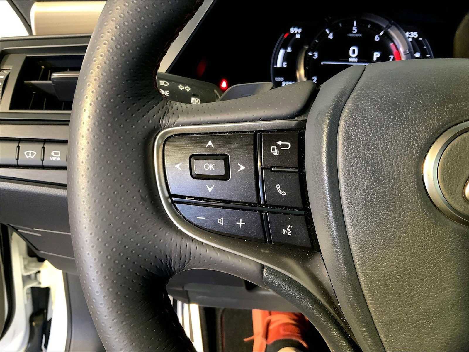 Used 2024 Lexus ES 350 F Sport w/ Technology Package FWD image 27