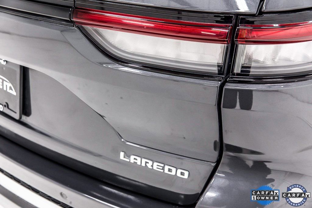 Used 2024 Jeep Grand Cherokee Laredo image 7