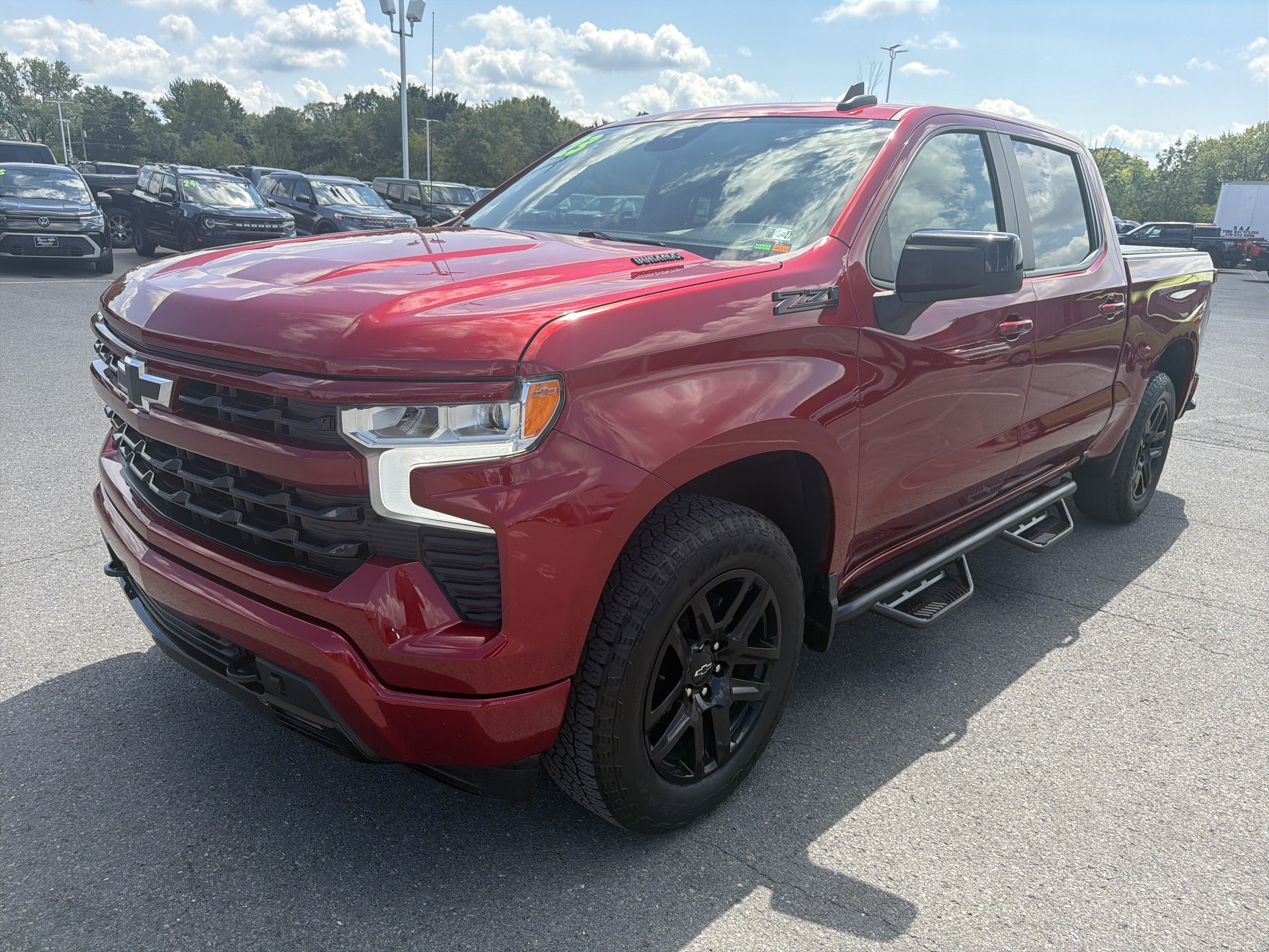 Used 2023 Chevrolet Silverado 1500 RST AWD/4WD image 8