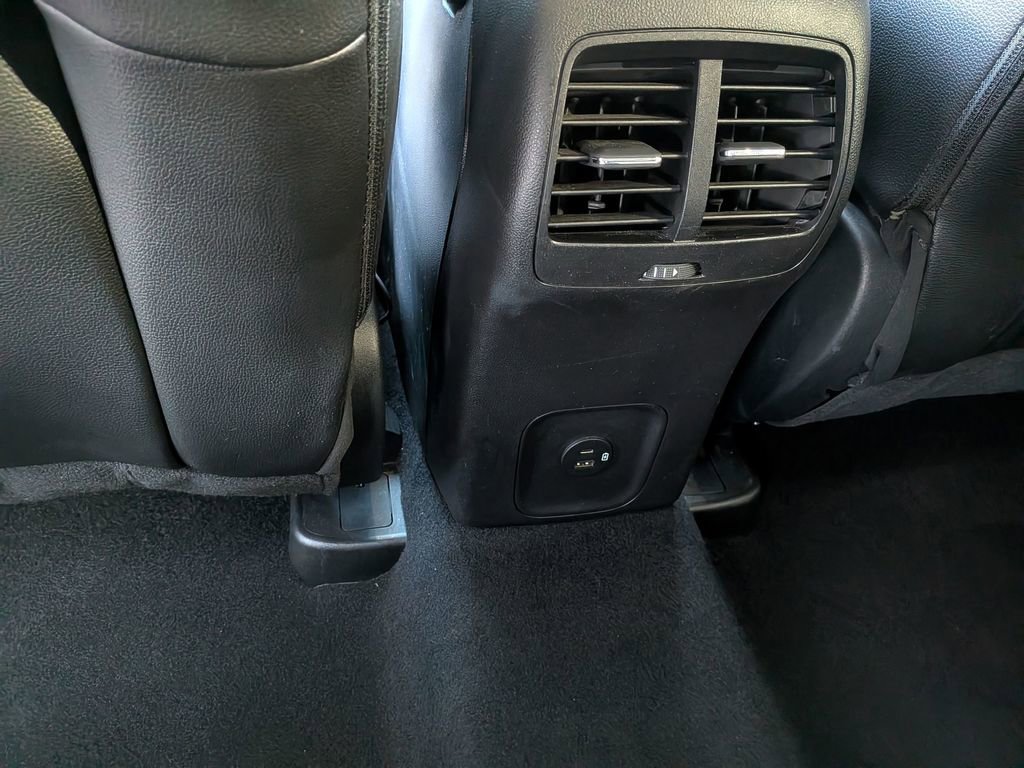 Used 2021 Ford Escape Titanium w/ Titanium Elite Package image 29