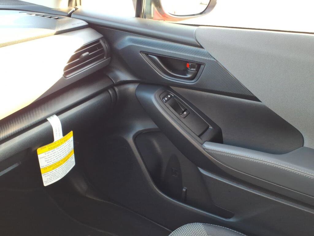 Used 2024 Subaru Crosstrek 2.0i Premium w/ Crosstrek Mirror Package AWD/4WD image 18