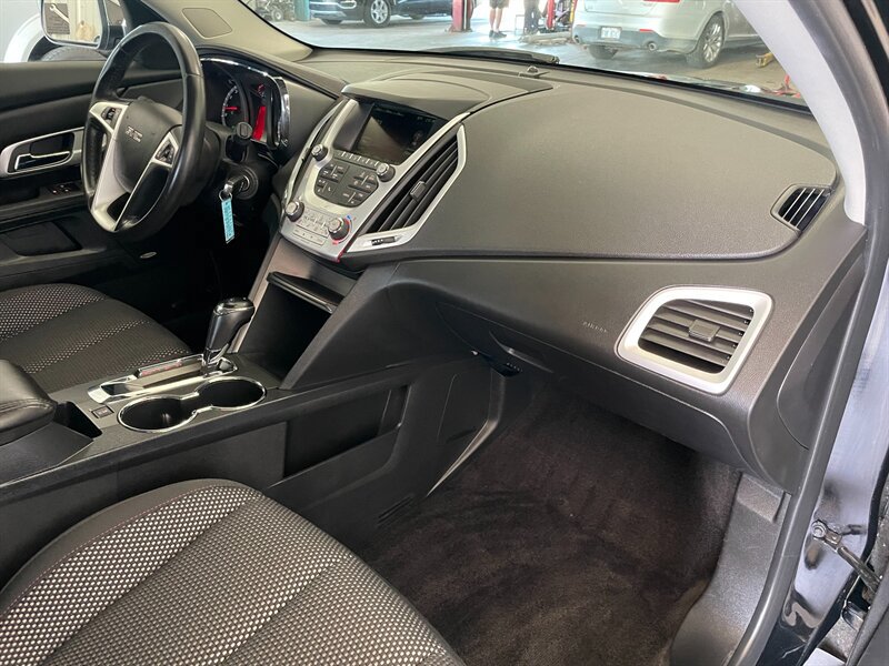 Used 2016 GMC Terrain SLE w/ Premium Edition, SLE-2 AWD/4WD image 18