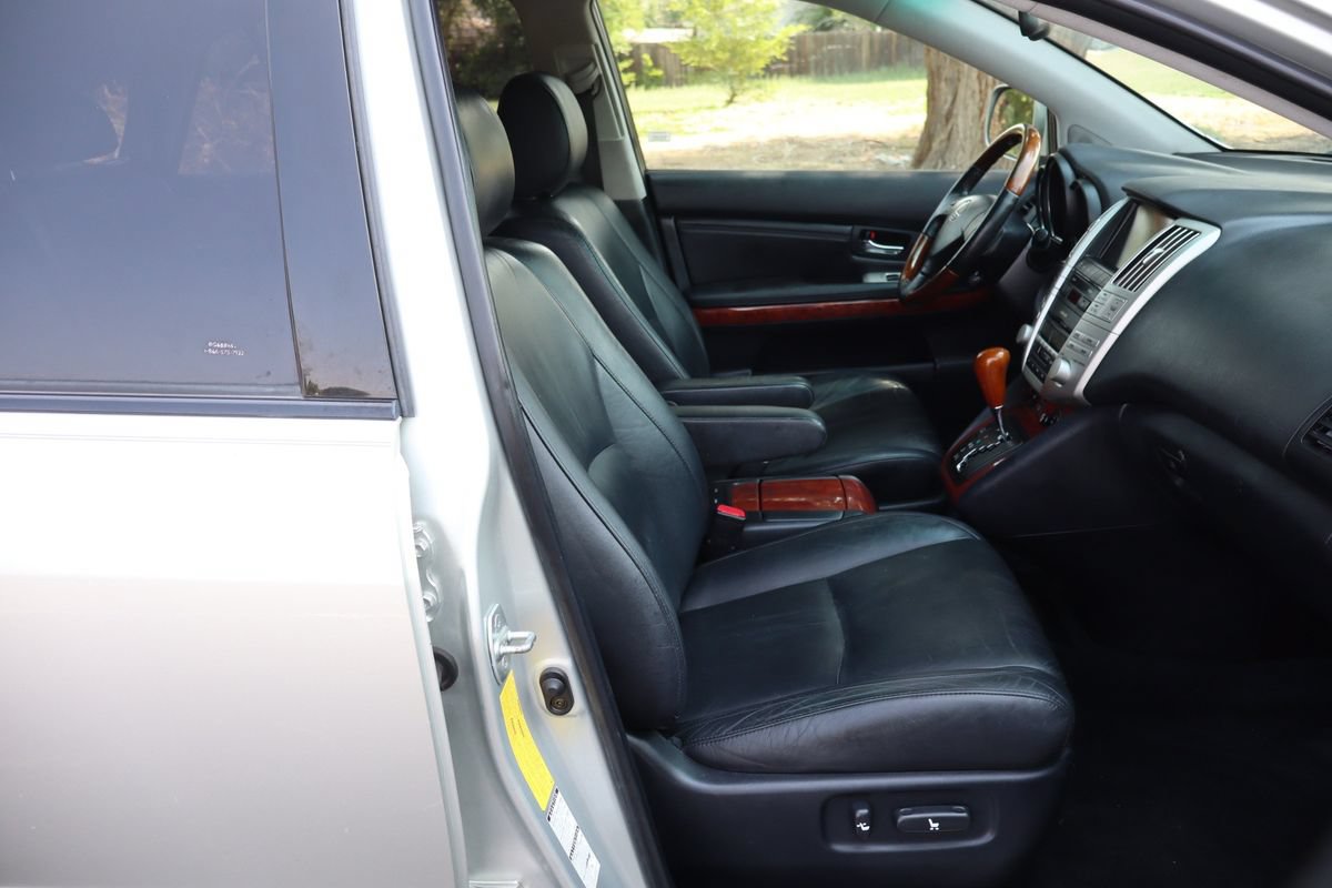 Used 2004 Lexus RX 330 AWD w/ Premium Plus Pkg image 22