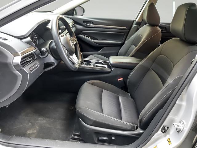 Used 2023 Nissan Altima 2.5 SV image 8