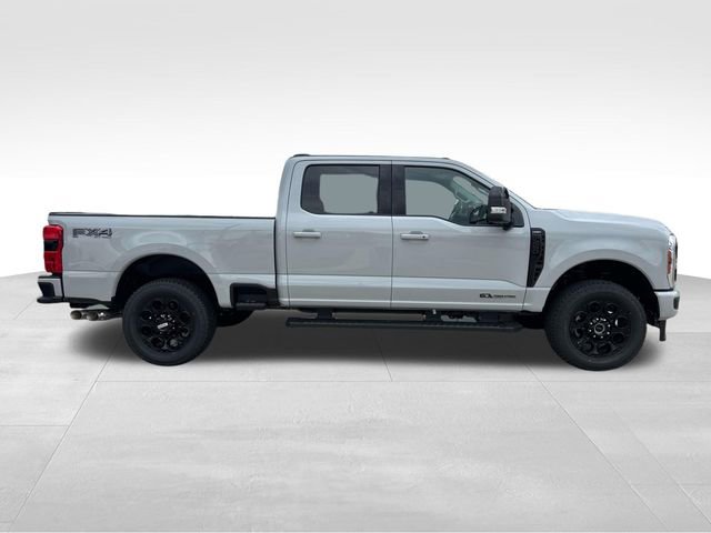 New 2026 Ford F250 Lariat w/ Black Appearance Package image 9