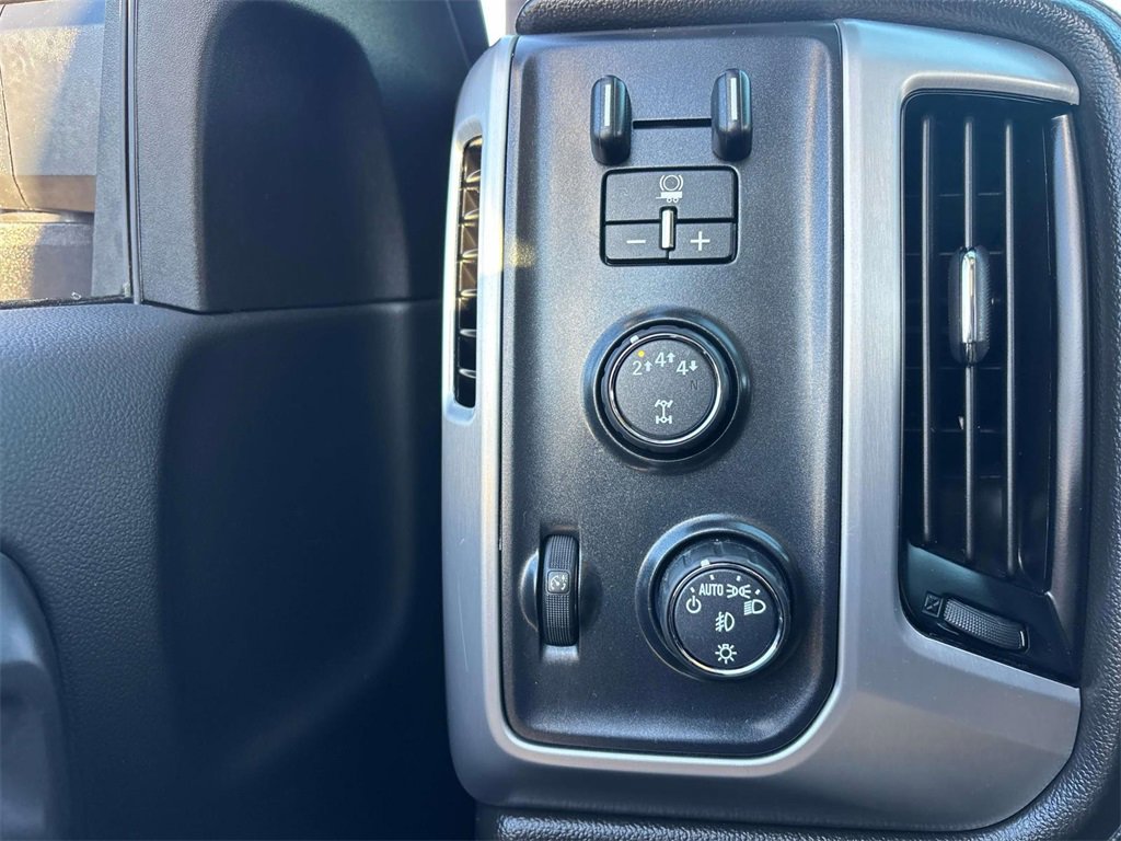 Used 2019 GMC Sierra 2500 SLE image 16