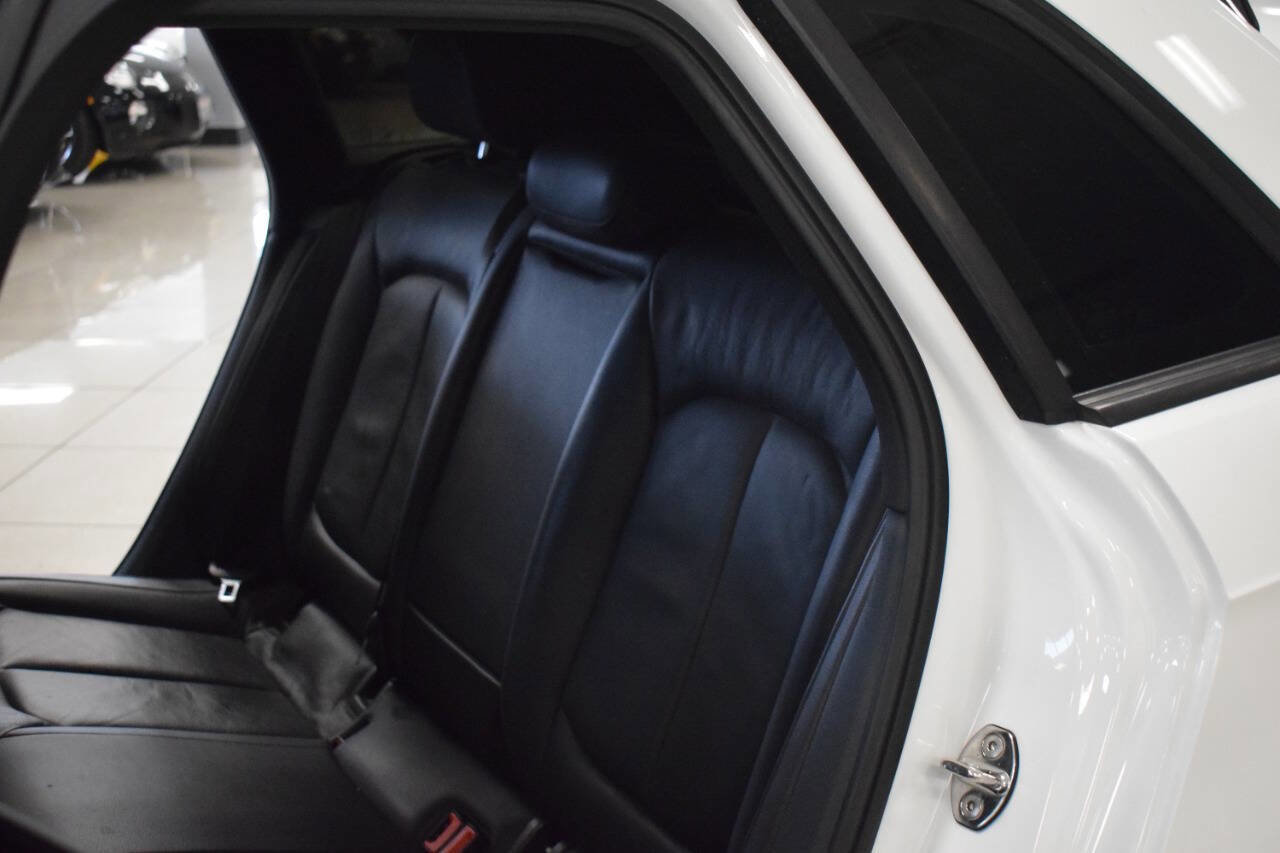 Used 2017 Audi A3 e-tron Premium image 55