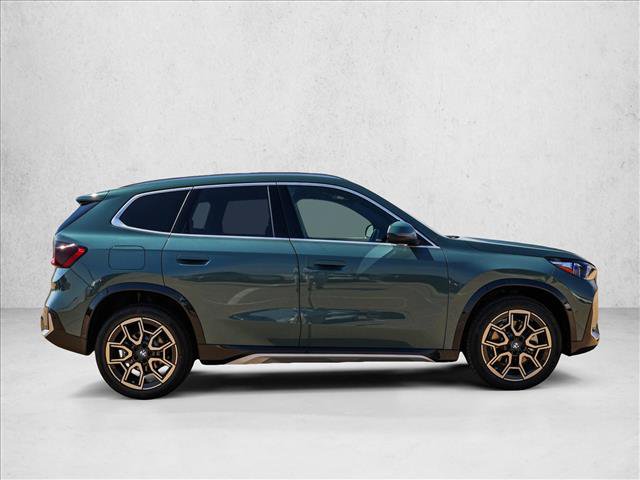 New 2027 BMW X1 xDrive28i w/ Technology Package AWD/4WD image 4