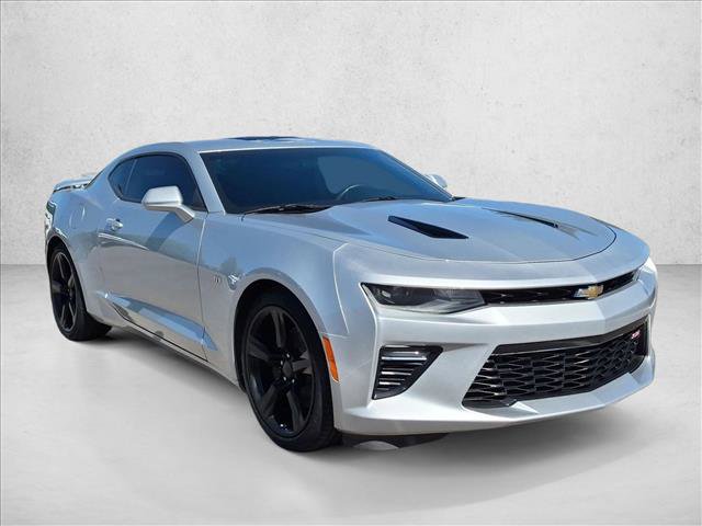 Used 2016 Chevrolet Camaro SS RWD image 3