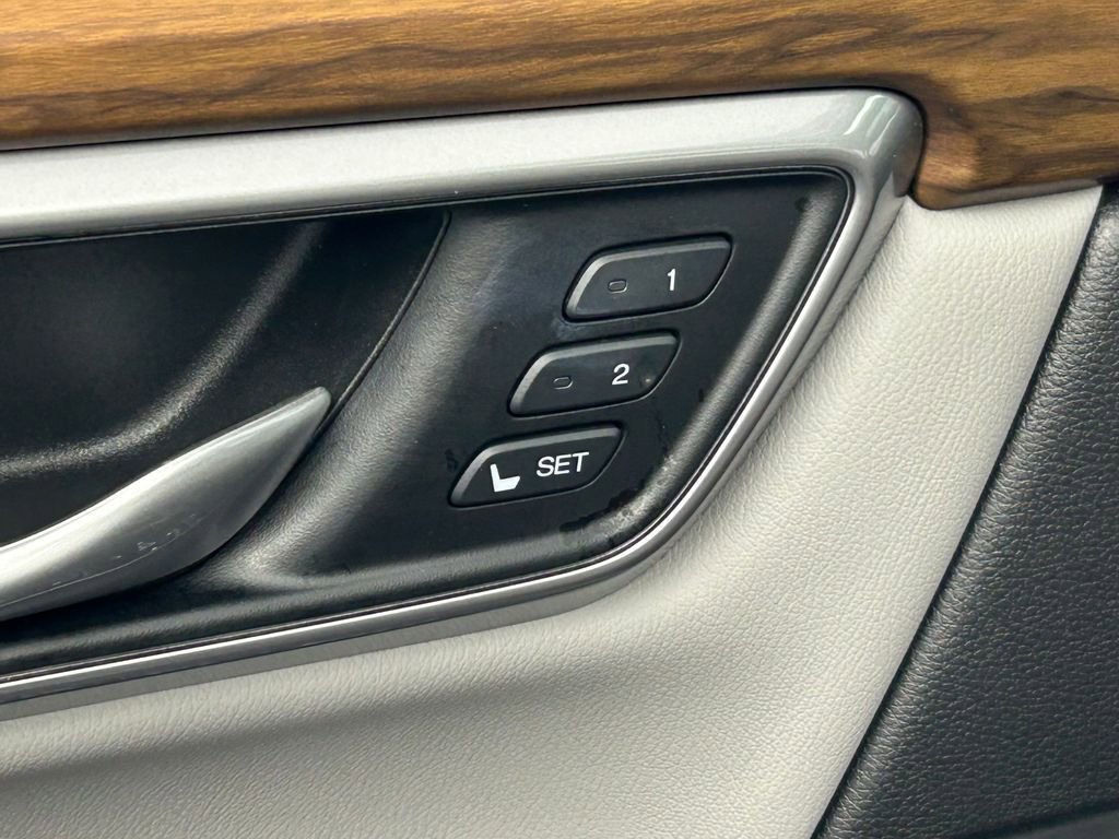 Used 2022 Honda CR-V EX-L image 18